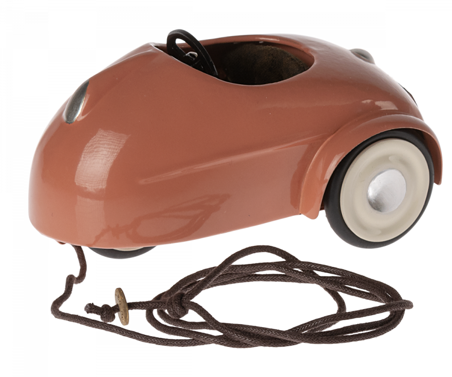 The Maileg Big Brother and Sister Adventure Extended Set features a vintage brown mouse car with white wheels and a black pull cord, perfect for big sister mice, displayed on a plain white background.