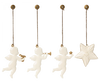 The Maileg Holy Night Ornament Set features four charming ornaments, each depicting cherubs in festive poses. Two cherubs are playing trumpets, one is on a violin, and the last one holds a five-pointed star. Each ornament is elegantly connected by a gold chain and comes packaged in a delightful gift box, making them perfect for the holiday season.